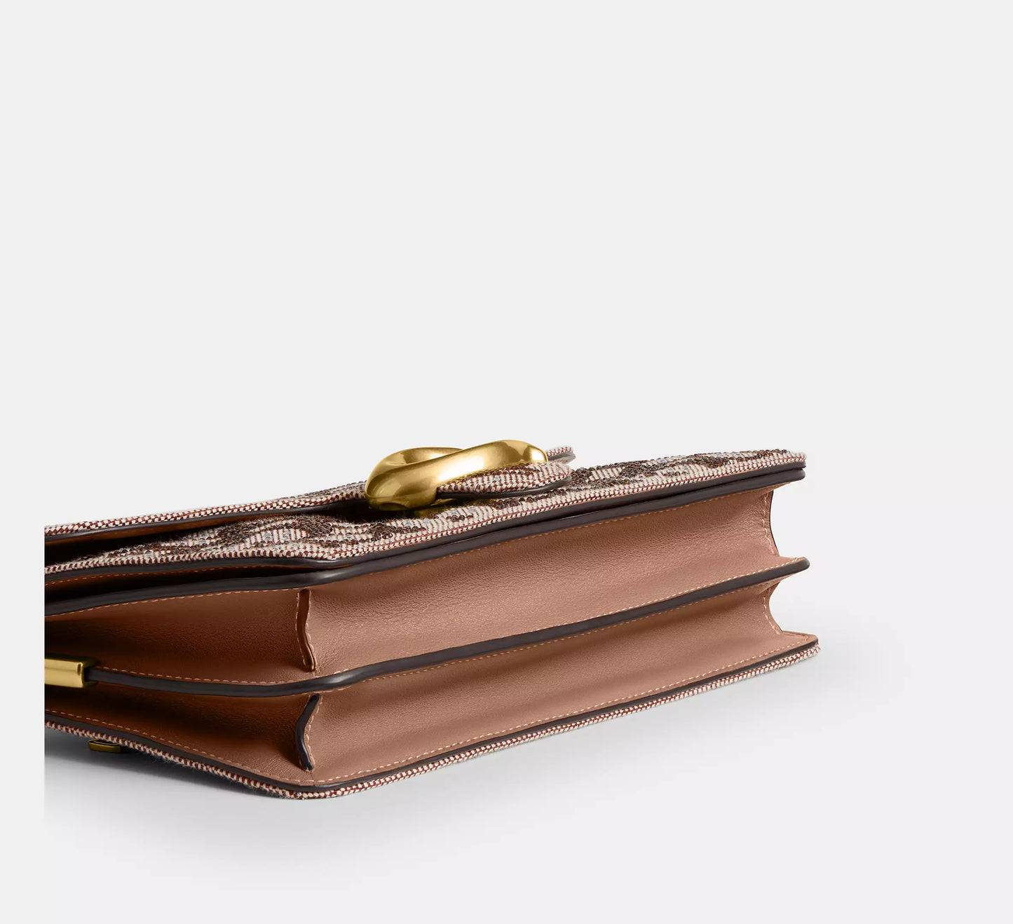 #D1AFA3, Laiton champignon